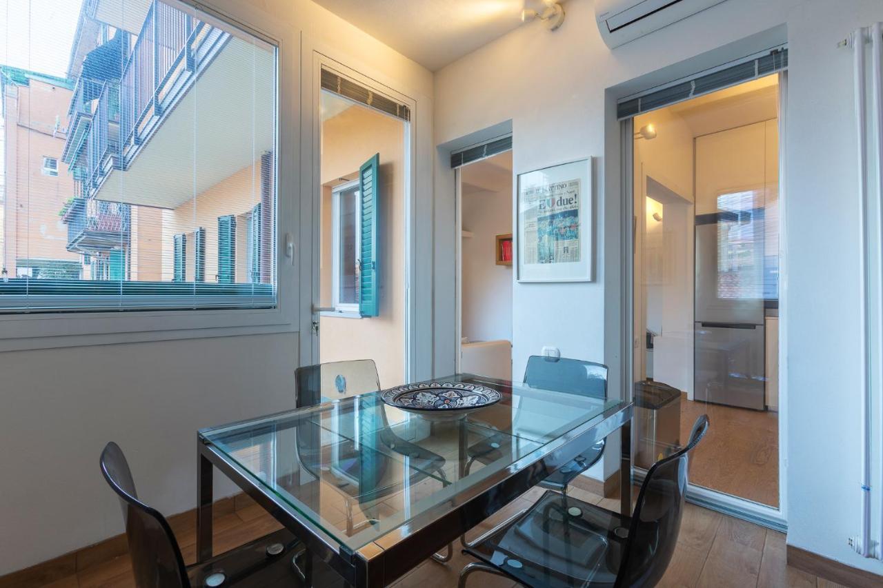 Bologna Saragozza District Apartment Buitenkant foto